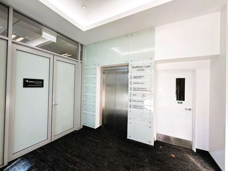 22 Moorhouse Avenue Addington_11