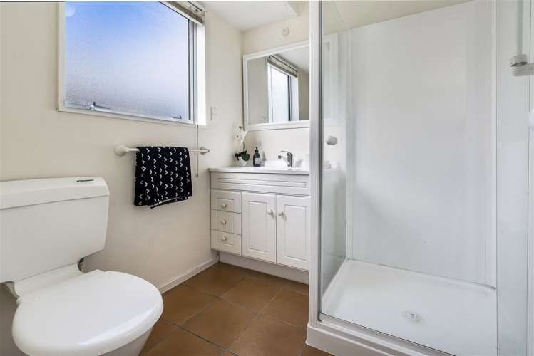 2/32 English Street Sockburn_15