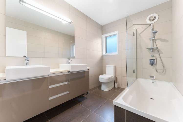 79 John Downs Drive Browns Bay_10