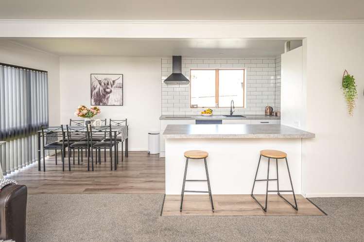 10 Banks Place 1230_2