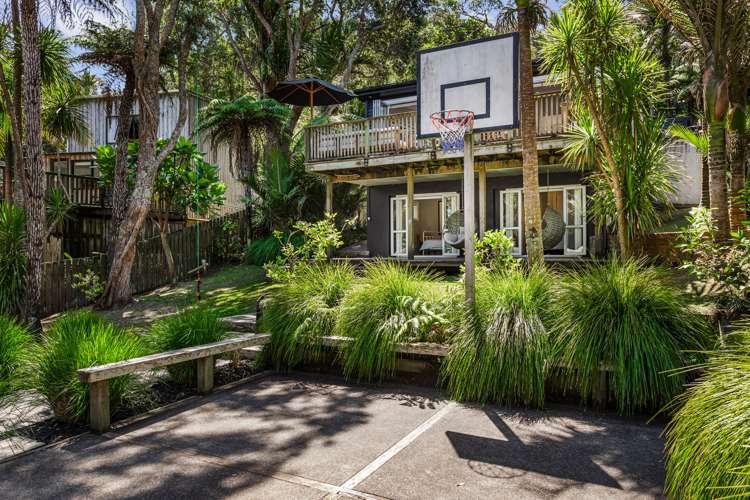 80 Motutara Road Muriwai_26