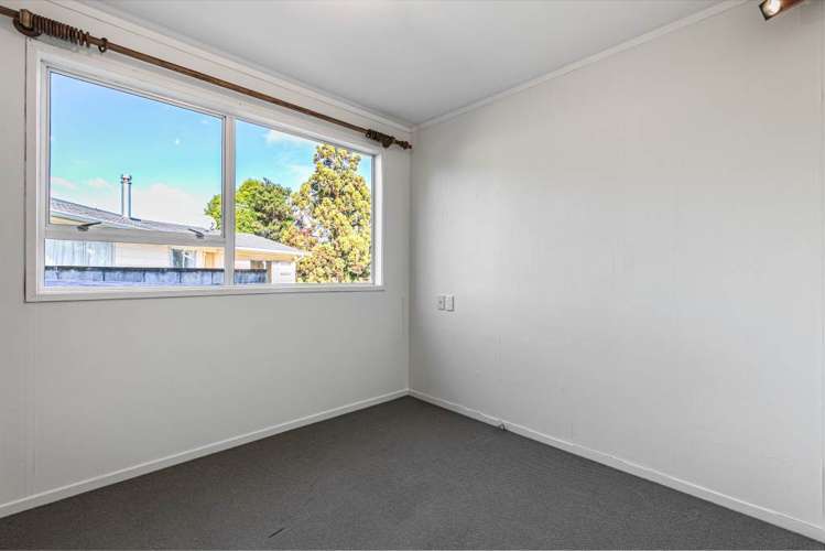 42 Hobby Avenue Birkdale_8