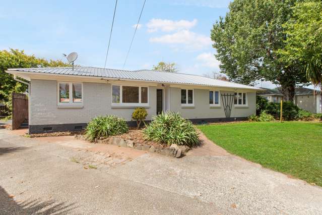 64 Sutton Crescent Papakura_2