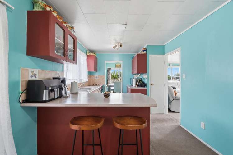 16 Robertson Road Mangere_7