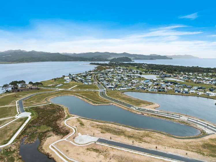 202 Harbour Drive Matarangi_16