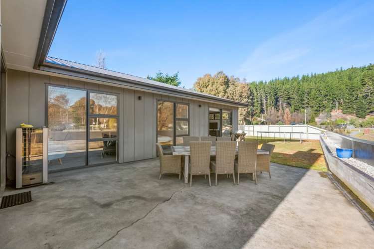 10 Alice Burn Drive Luggate_19