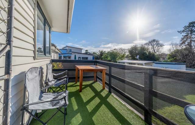 6 Tindall Crescent Otara_3