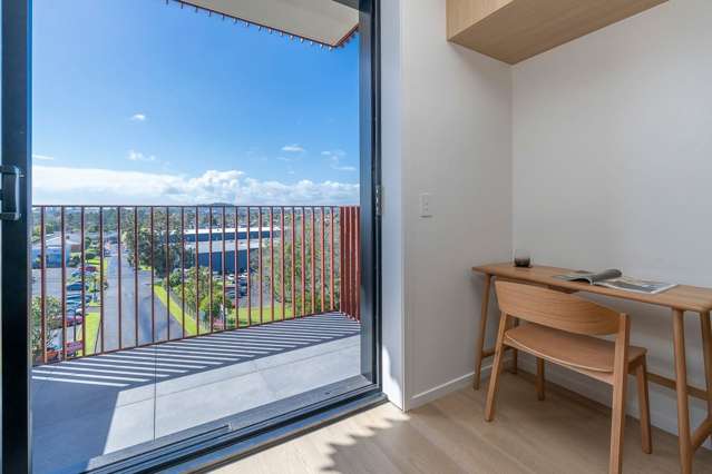 105/2B Te Ara Taurapa Point Chevalier_2