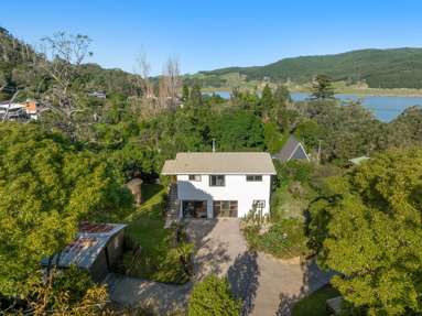 311 Opoutere Road_4