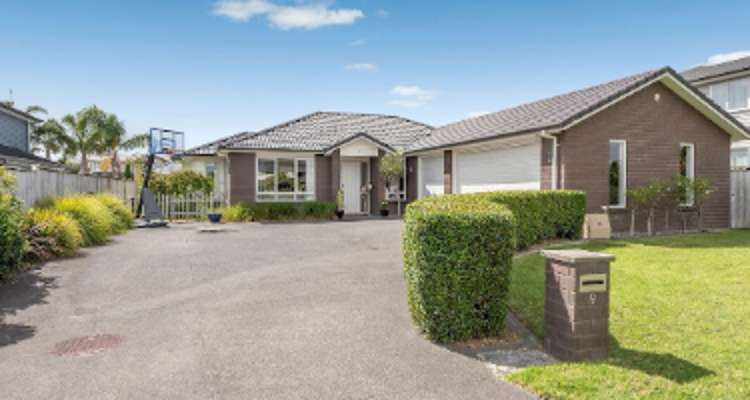 9 Defender Crescent_0