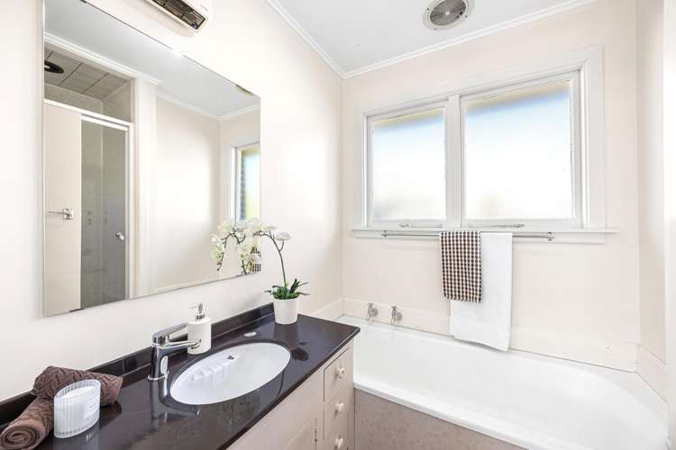 48 Baynes Street Burwood_9