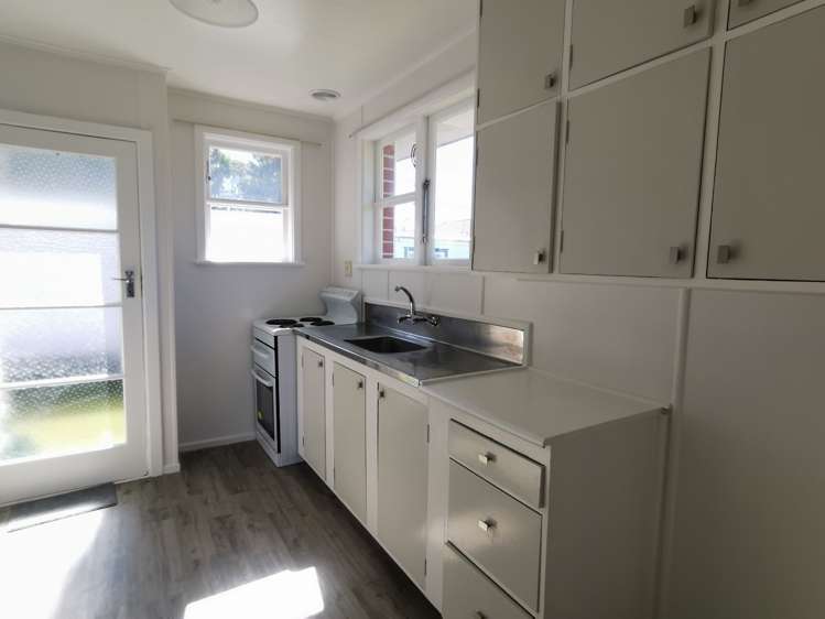 4/548 Fergusson Drive 11322_2