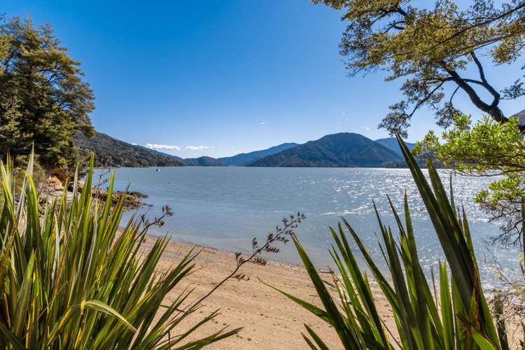 362 Moetapu Bay Road Moetapu Bay_48