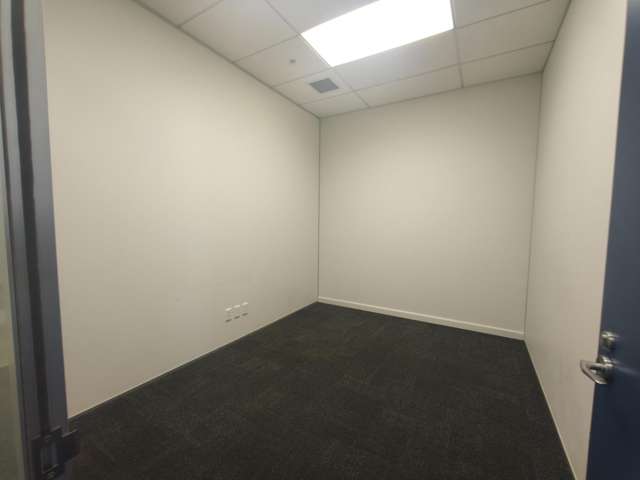 Part Ground Floor 2/159 Hurstmere Road Takapuna Industrial_3