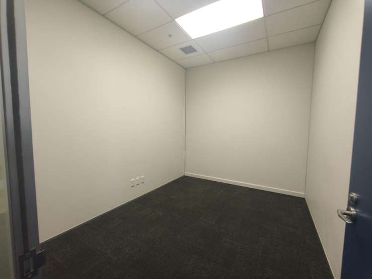 Part Ground Floor 2/159 Hurstmere Road Takapuna Industrial_3