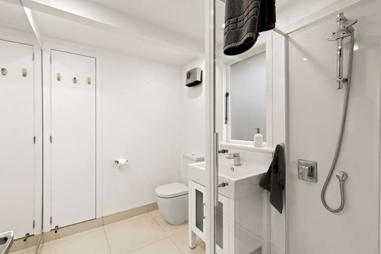 5 Hallenstein Street Queenstown_15