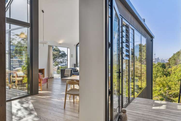 22 Bridge View Road Birkenhead_10