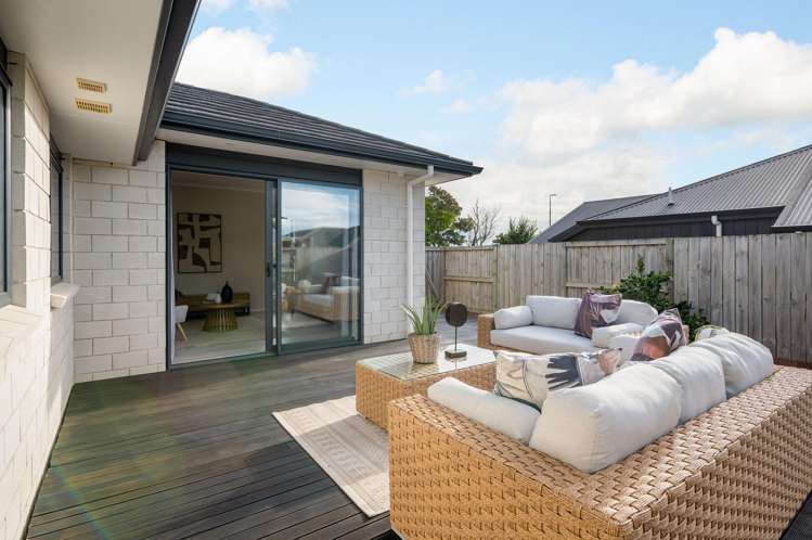 8 Faber Place Rototuna North_13