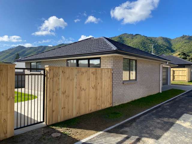 110b Main Road Waikanae_1