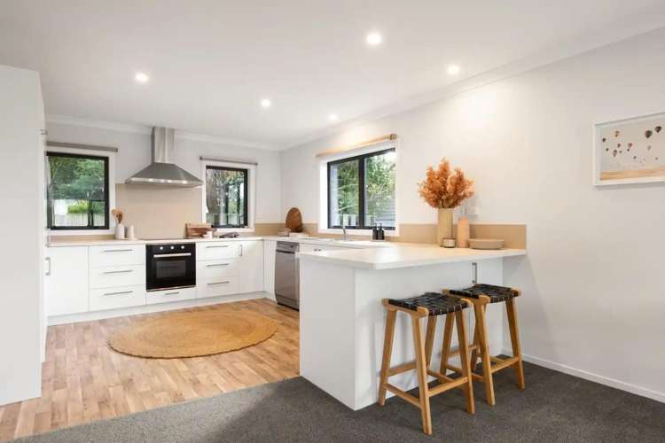 B/82 Grey Street 11373_13