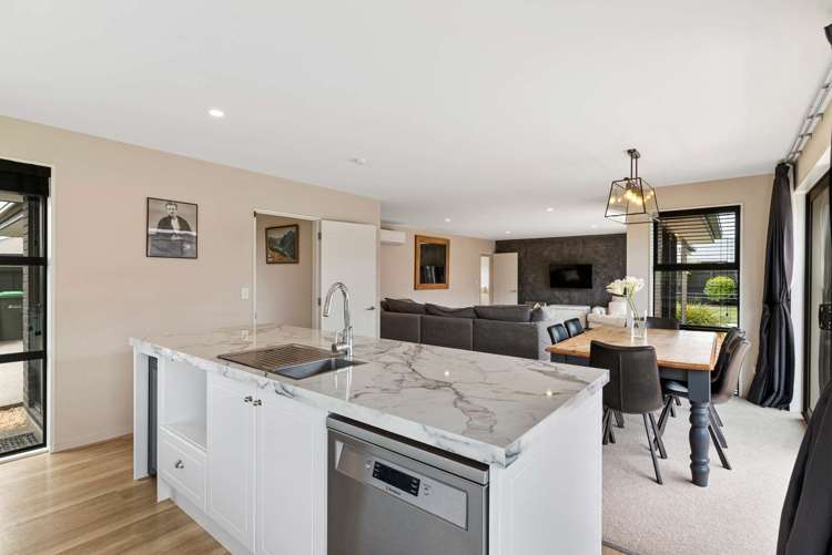 30 Craig Thompson Drive Lincoln_5