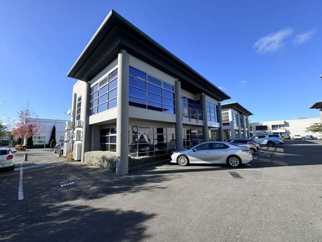 17B Leslie Hills Drive Riccarton_1