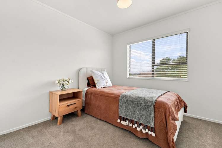 1/96 Alton Avenue Hillcrest_27
