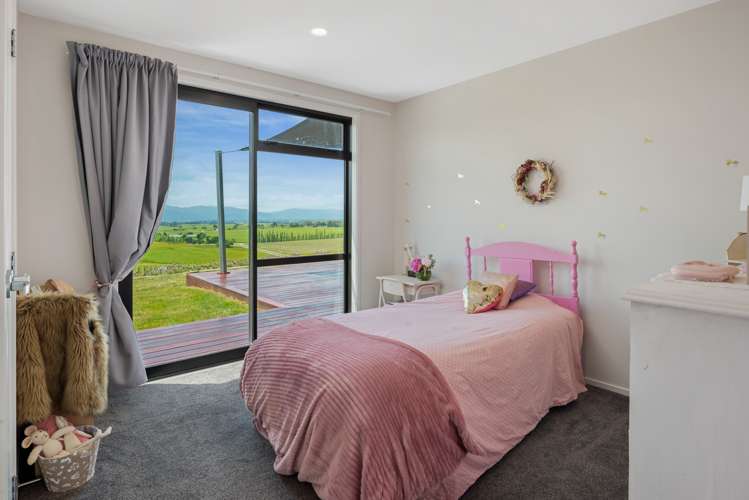 175 Wrekin Road Fairhall_13