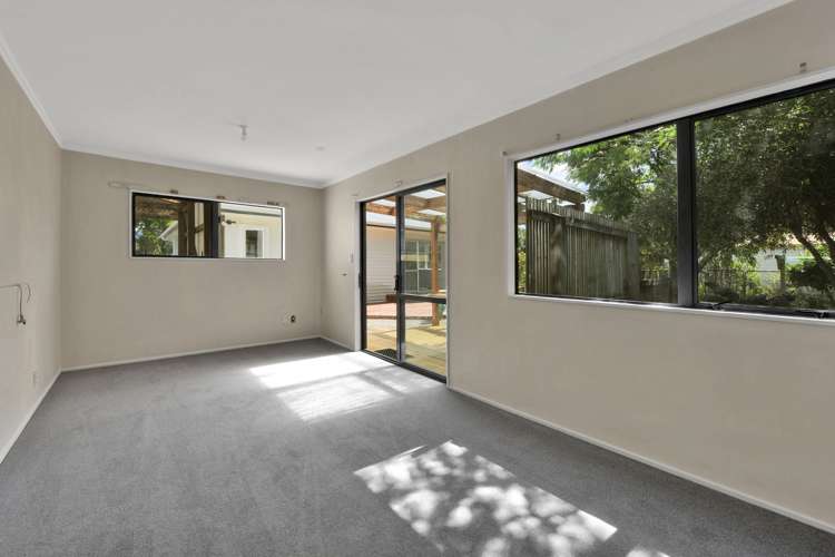 11 Lemari Avenue Stoke_14