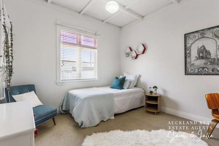 26 Brewster Avenue Morningside_12