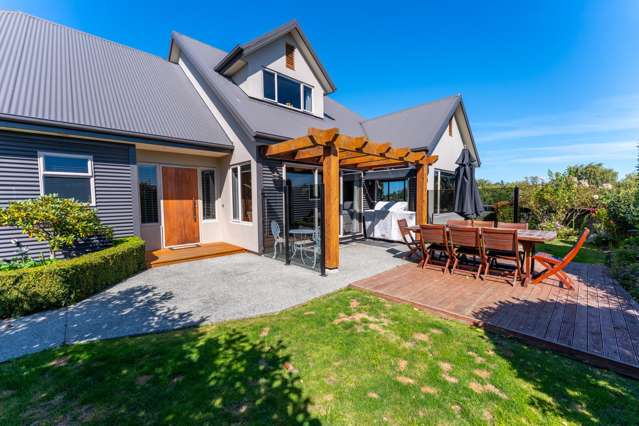 Large, Luxurious & Low Maintenance