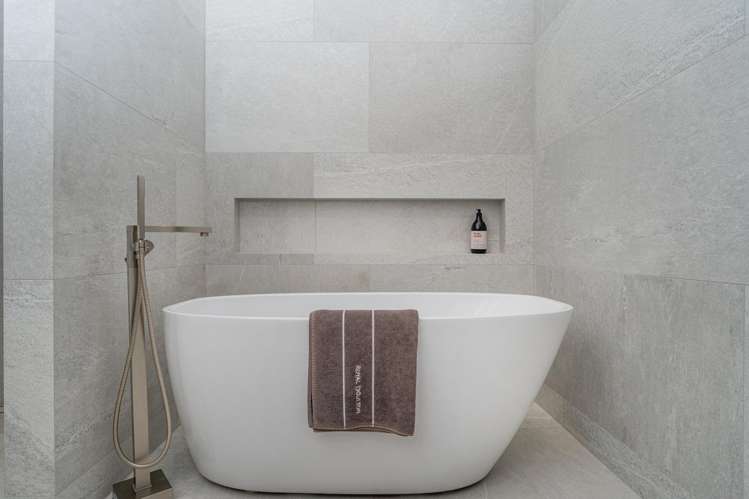 112 Ti Kouka Crescent Matarangi_17