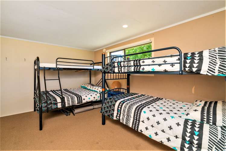 13 Coronation Row Pauanui_11