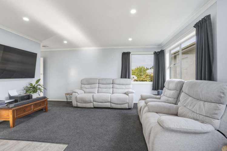 8 Ayr Street Balclutha_14