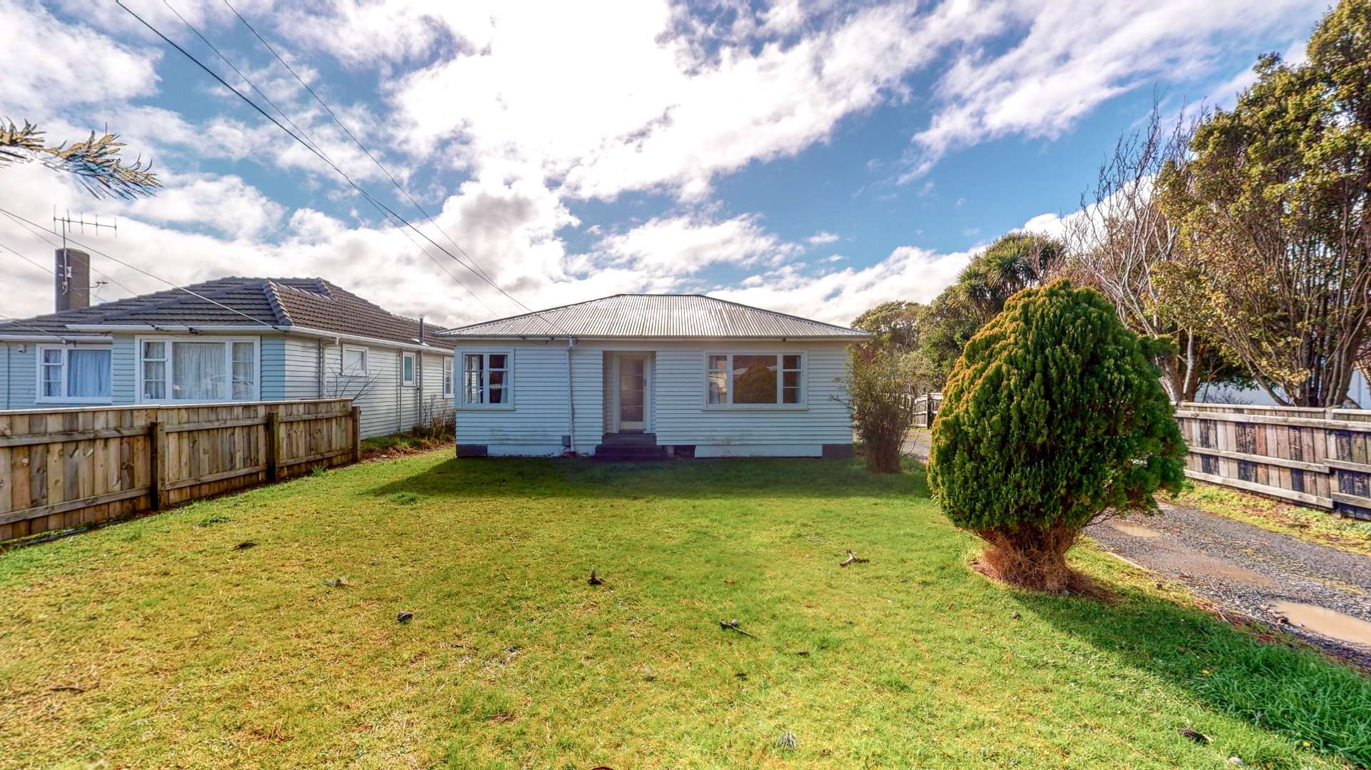 24a Wainuiomata Road Wainuiomata_0