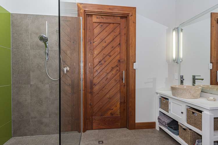 114 Hay Road Hukerenui and Surrounds_9