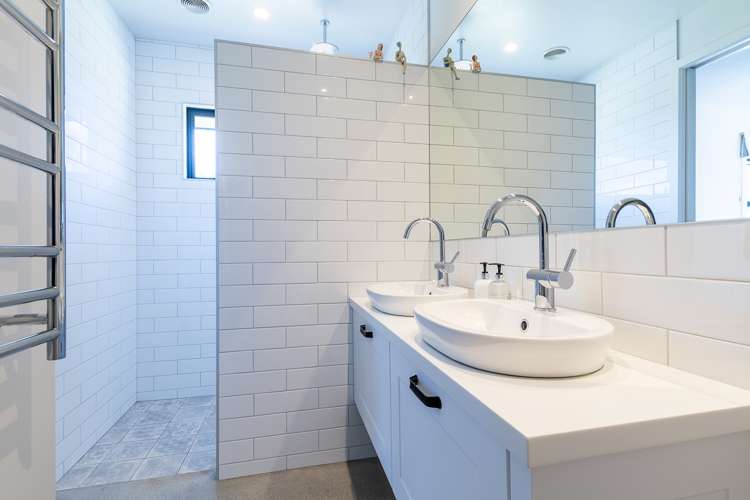 174b Cemetery Road Whatawhata_22