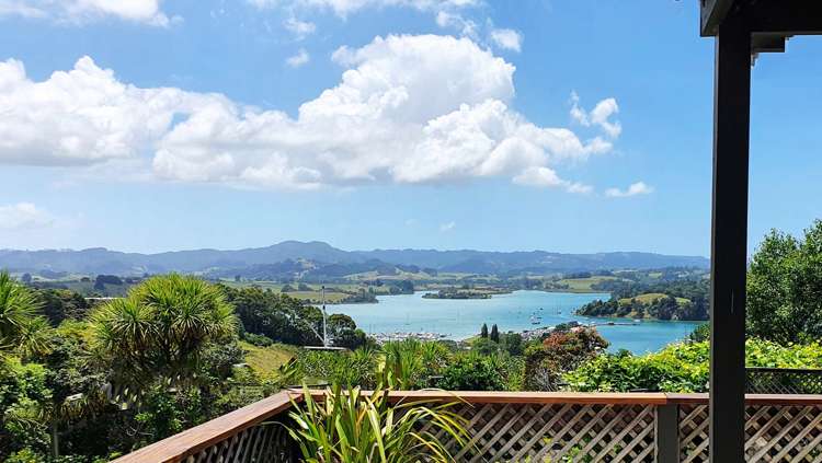 76 Brick Bay Drive Sandspit_23