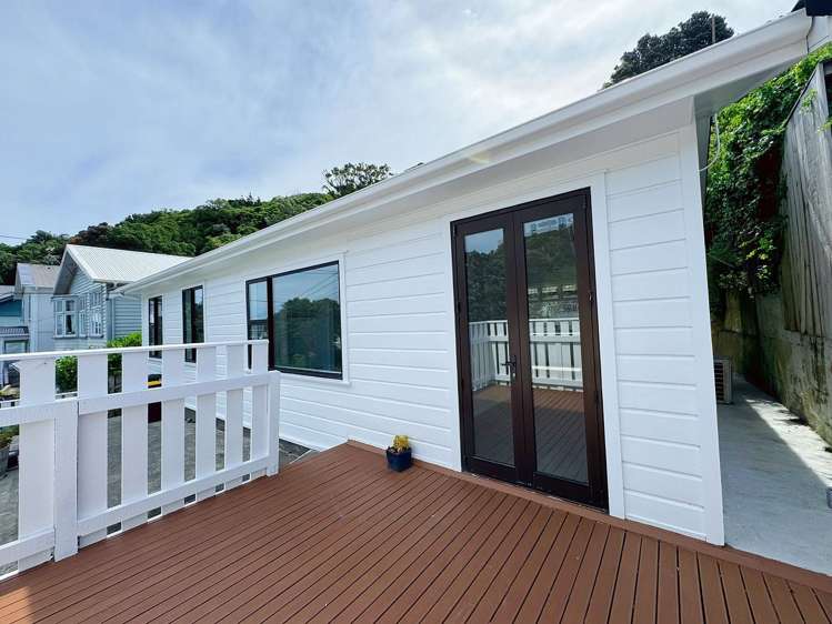 98 Eden Street Island Bay_3