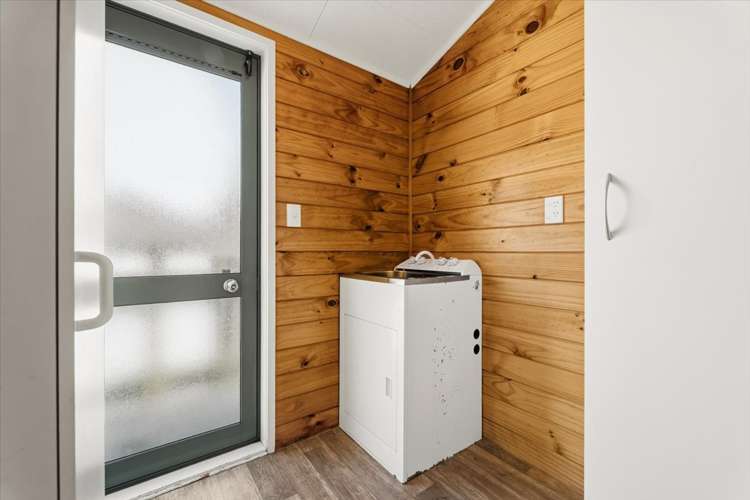 89B Windsor Road Bellevue_12