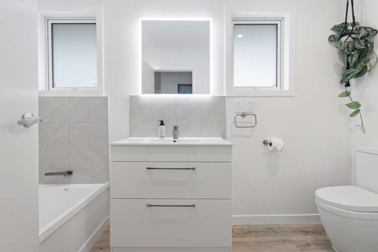 5 Huia Street Waiuku_9