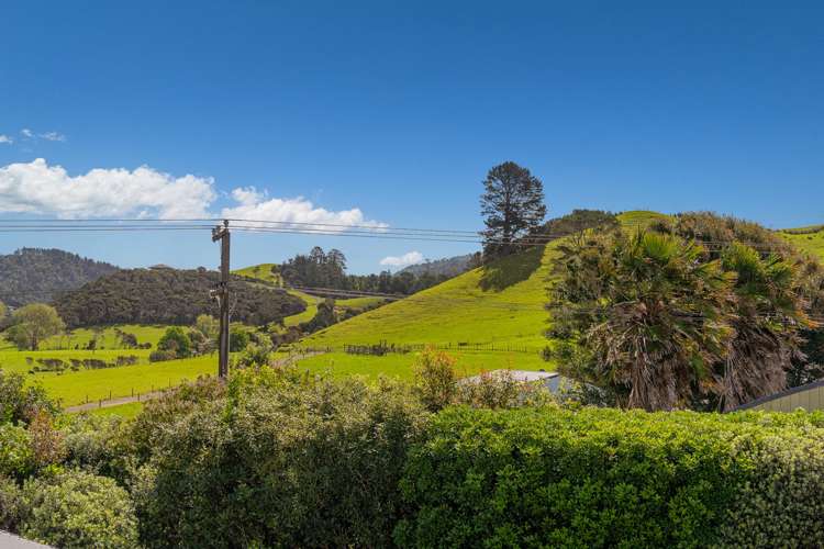 6 Leah Road, Simpsons Beach Whitianga_17