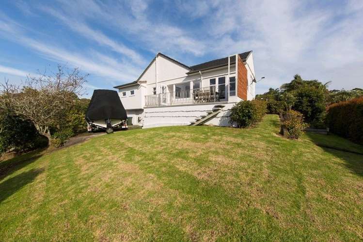 6 Apihai Street Orakei_19