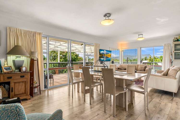 28 Pyle Road West One Tree Point_13