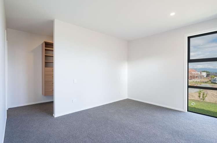 8 Paton Road Richmond_12