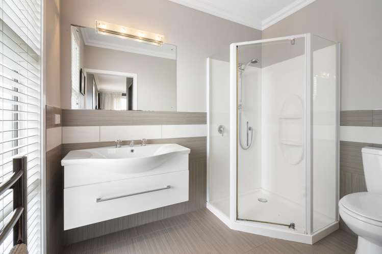 4 Feltham Street Hunterville_13