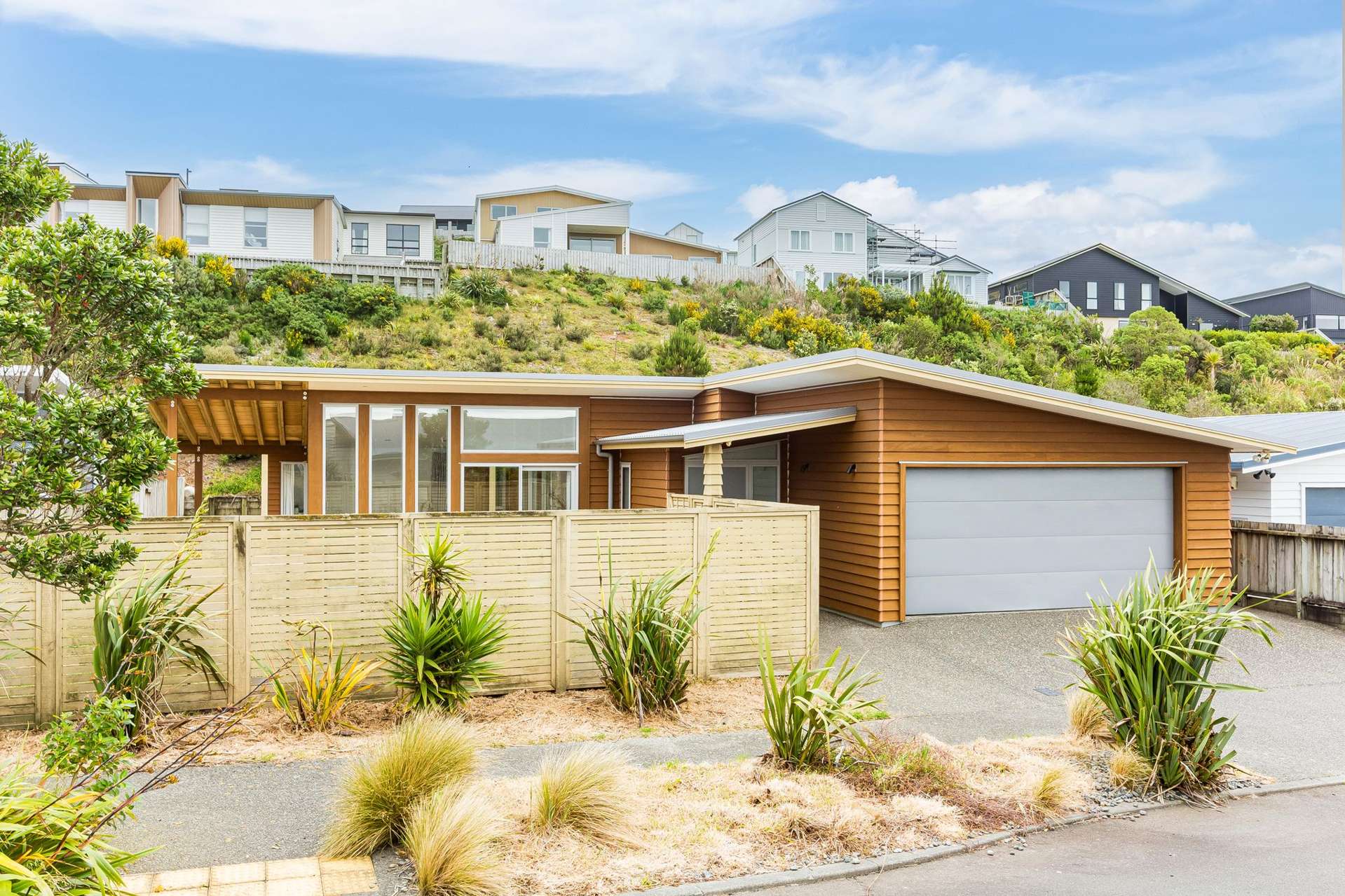 14 Tea Tree Lane Woodridge_0