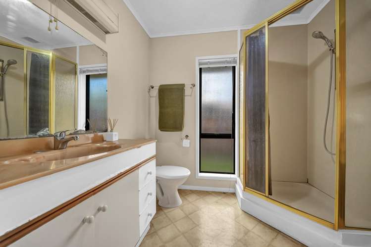 16 Westholm Way Pahurehure_11