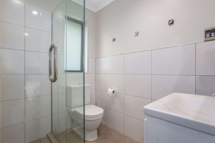 15 Ashwood Street Woodridge_24