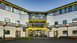 Strategic stake in modern healthcare facility